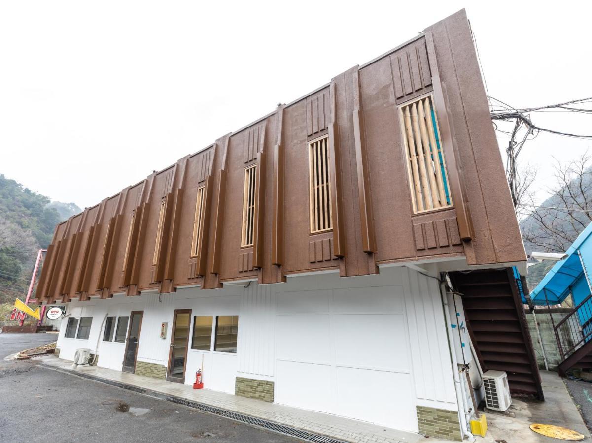 Oyo Hotel Tatsuyoshi Sennan Misakimachi Tannowa Exterior foto