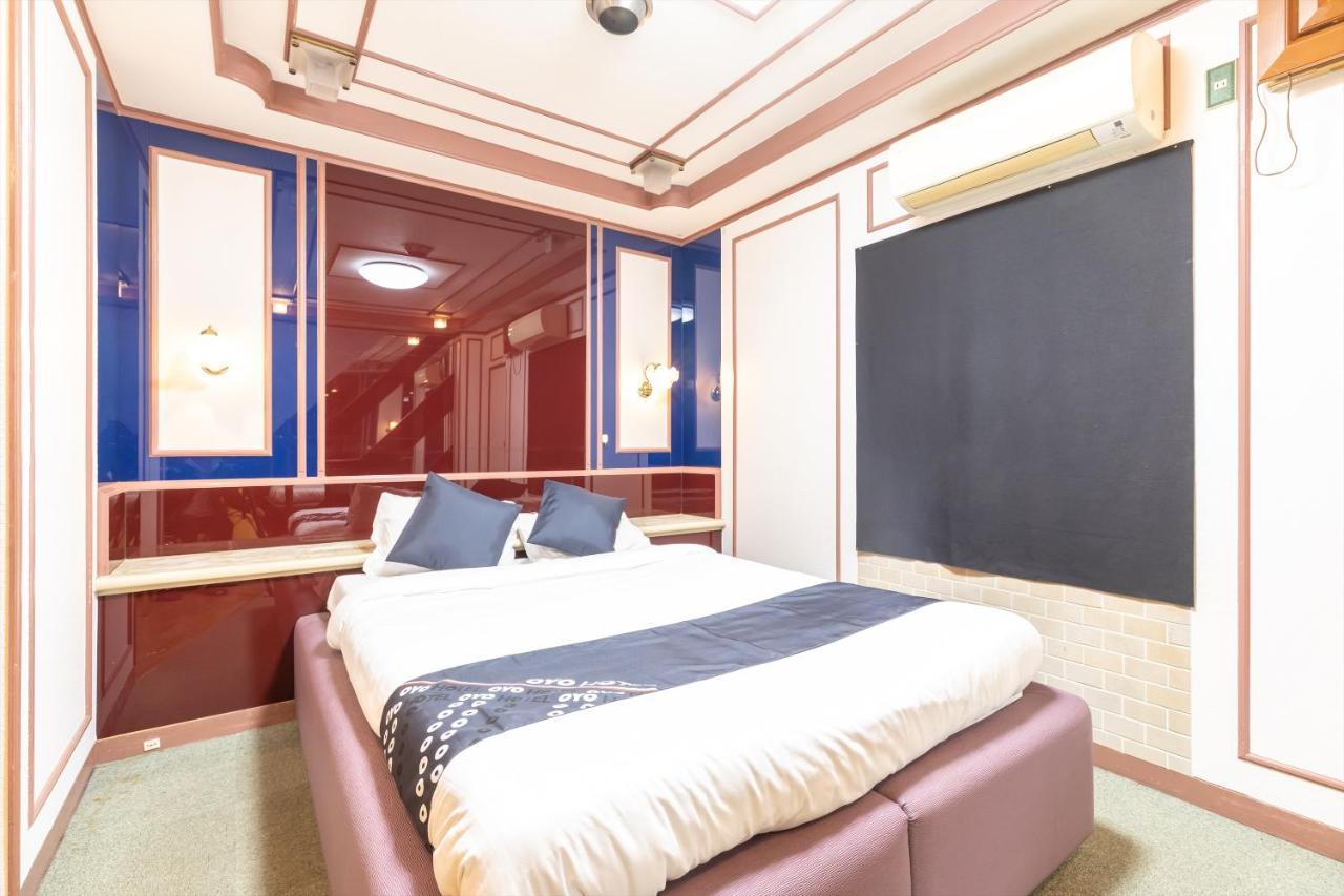 Oyo Hotel Tatsuyoshi Sennan Misakimachi Tannowa Exterior foto